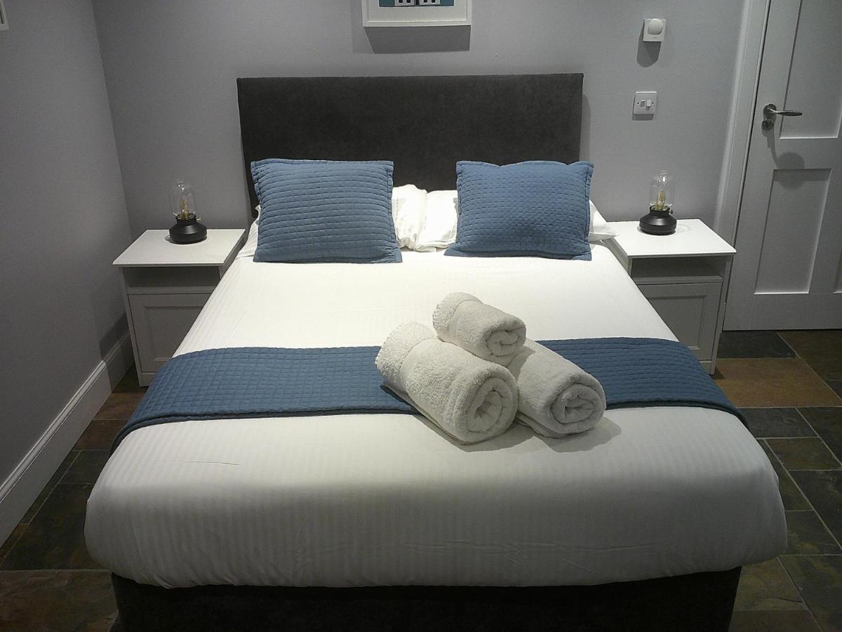 Bed and Breakfast Taigh Duitseach à Portree Extérieur photo